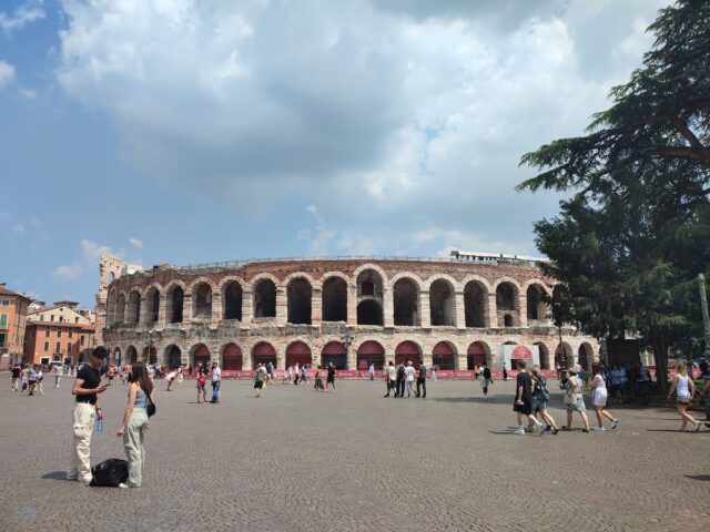 Verona de stad van romantiek geschiedenis en cultuur