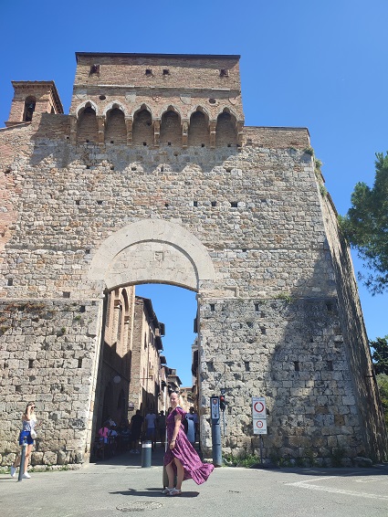San Gimignano Porta San Giovanni buitenkant
