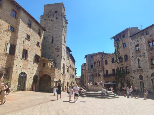 San Gimignano het Middeleeuwse Manhattan van Toscane