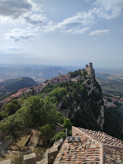 San Marino uitzicht op torens